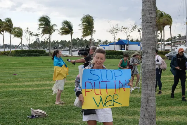 Fort Lauderdale rally, photo 1